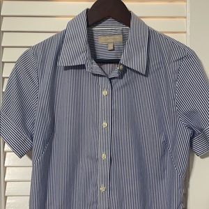 Banana Republic Sz 8 Non Iron Striped ButtonUp